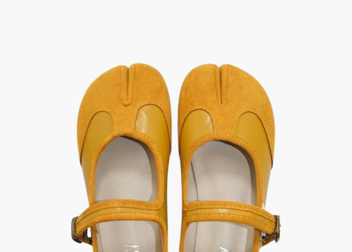 BAILARINAS VIRALES PEZUÑAS