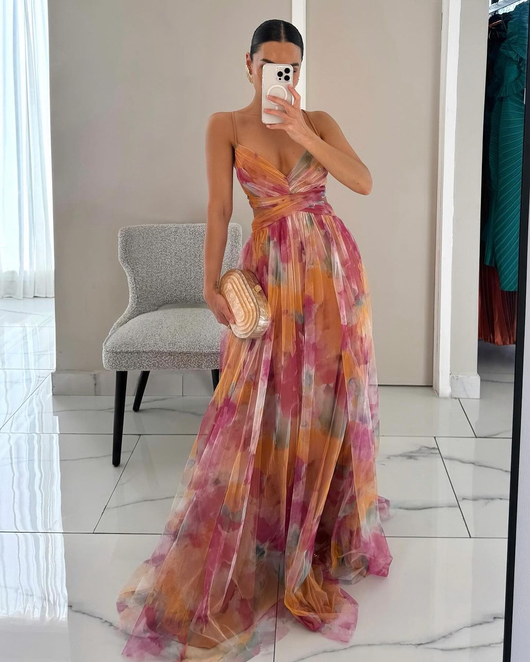 VESTIDO GISELLE LIGEREZA Y MOVIMIENTO PARA DESTACAR EN CADA PASO