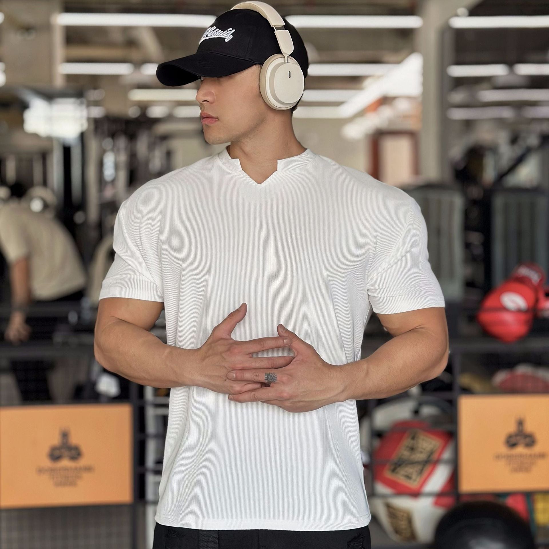 CAMISETA CUELLO EN V