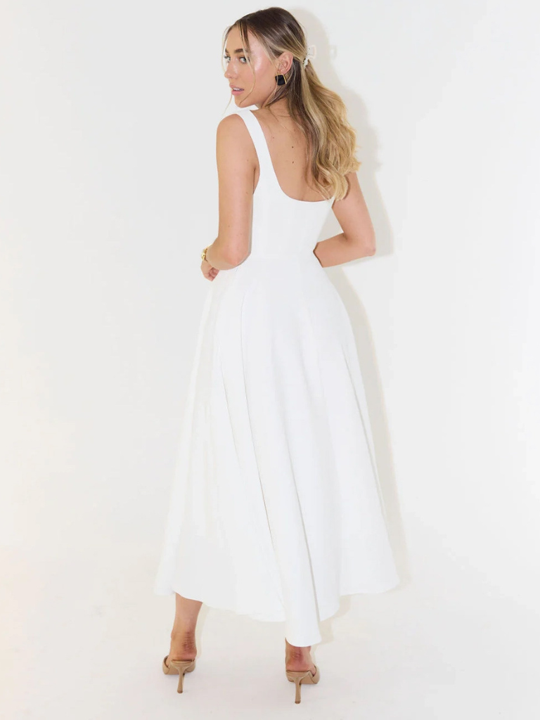 MELIS VESTIDO SENCILLO, FEMENINO Y FLUIDO