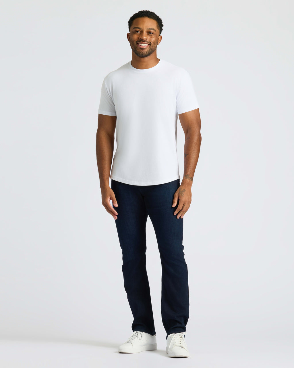 PACK DE 3 CAMISETAS CLÁSICAS DE CUELLO REDONDO