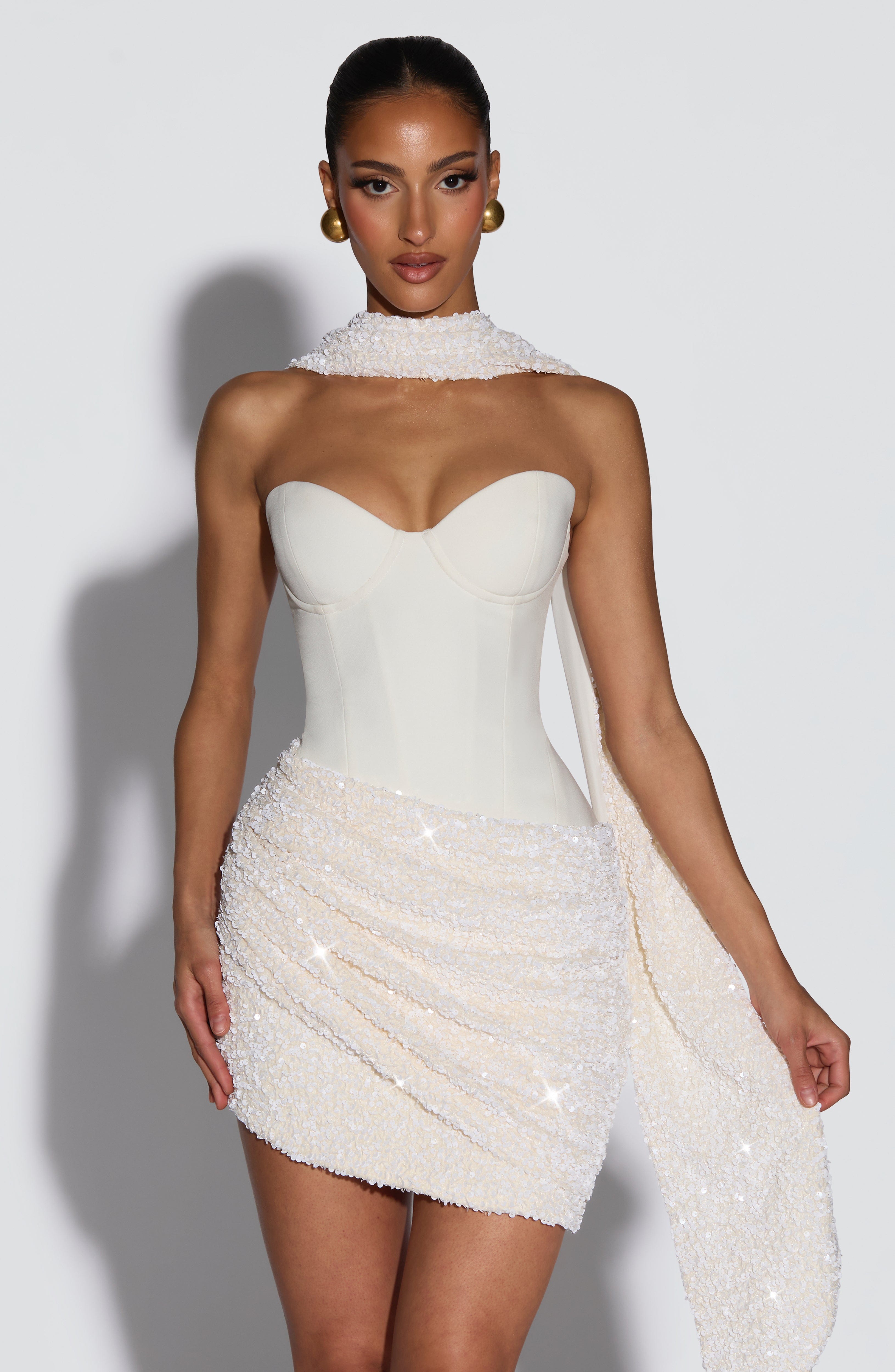 MINI VESTIDO LIA ELEGANCIA QUE REALZA TU FIGURA