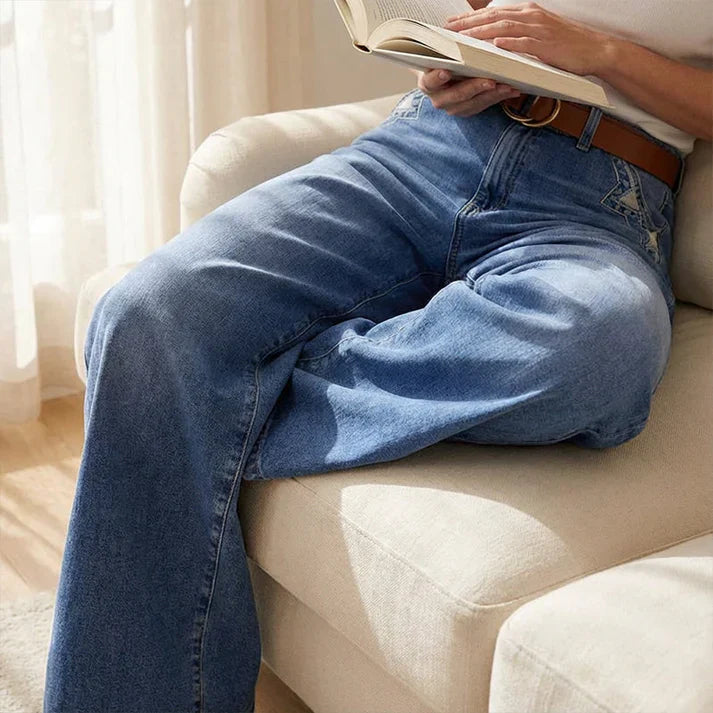 VAQUEROS DE CINTURA ALTA Y PIERNA ANCHA